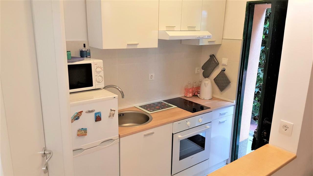 Apartment Bezic Kaštela Buitenkant foto