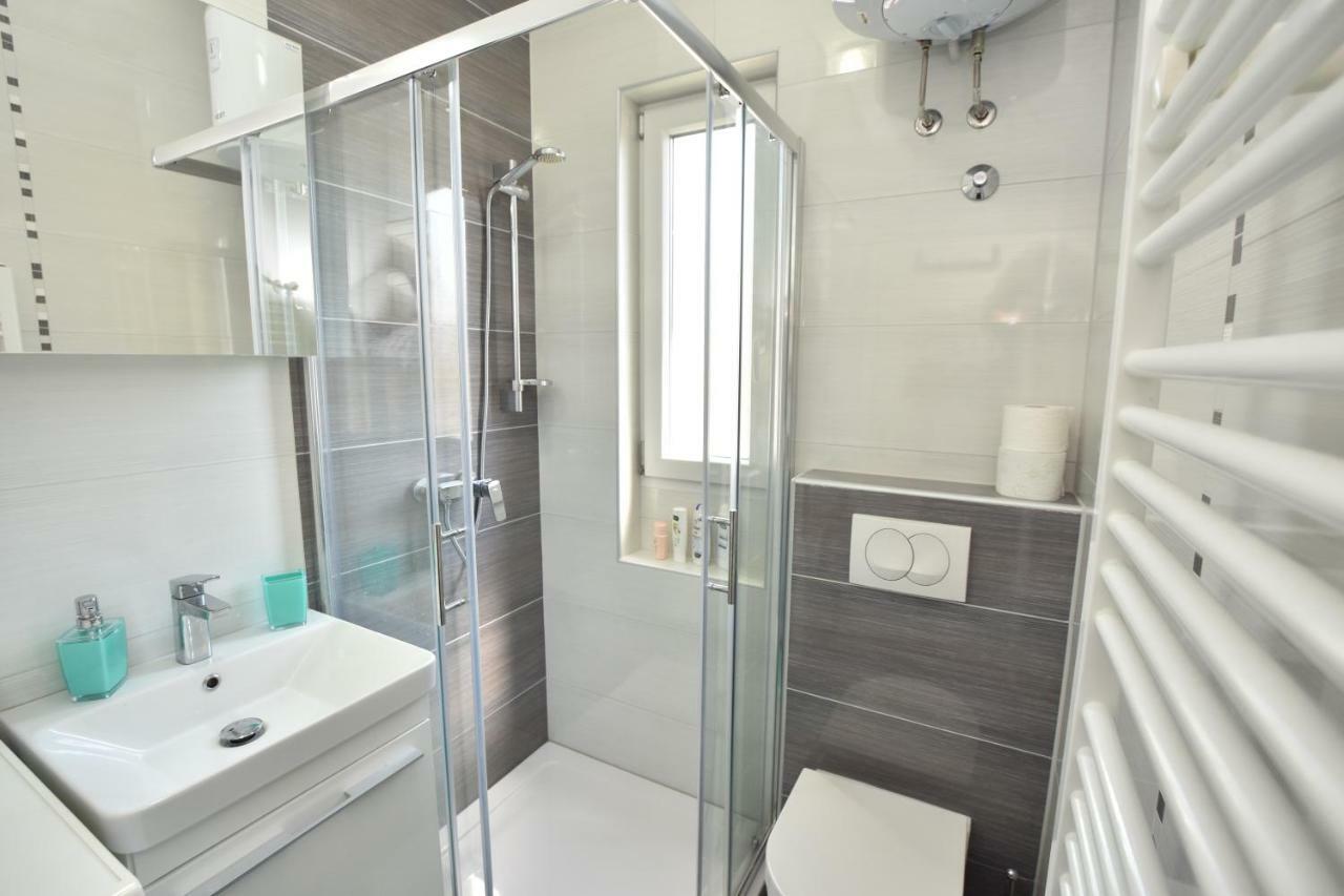 Apartment Bezic Kaštela Buitenkant foto